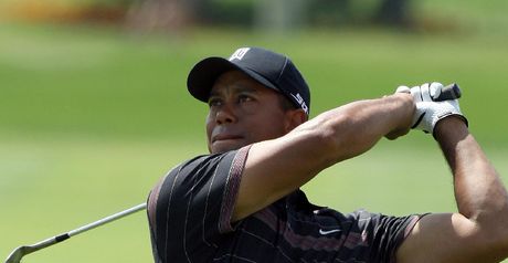 Woods: Share of the lead