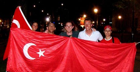 Turkey fans: Ecstatic in Vienna