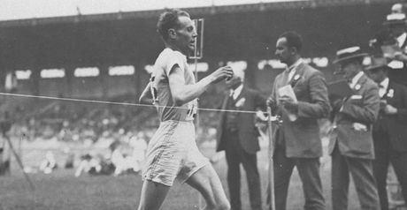 Paavo Nurmi: Two golds within hours.