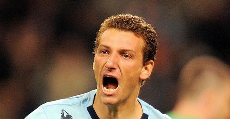 Elano: Out of favour