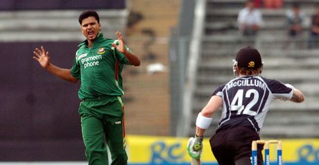 Mortaza celebrates the dismissal of McCullum