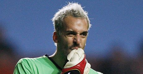 Almunia: We need goals