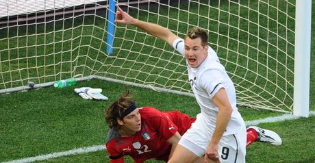 Smeltz fires New Zealand ahead early on
