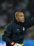 http://e2.365dm.com/10/06/68x93/Tim-Howard_2464699.jpg?20100612190756