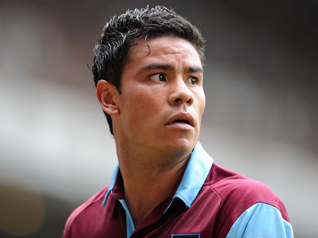 Pablo Barrera: Leaves West Ham