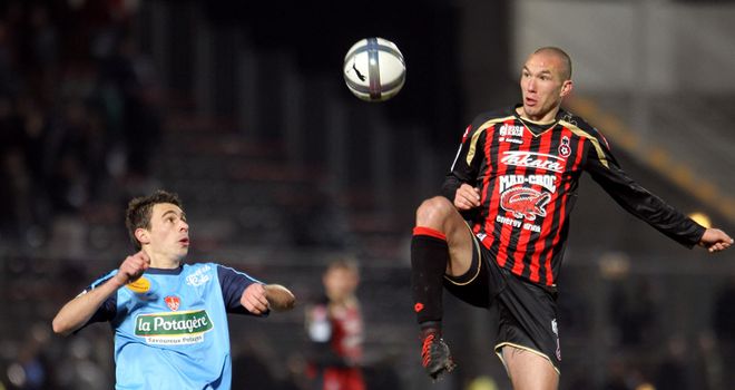 Digard: Midfielder has completed permanent move to Nice from Middlesbrough