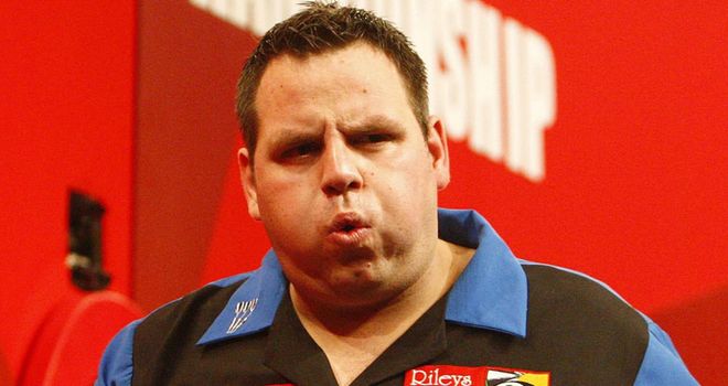 Lewis: through to final