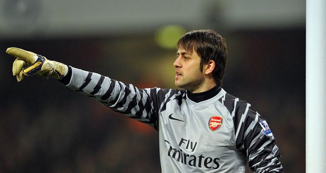 Lukasz Fabianski: Thinking of international future