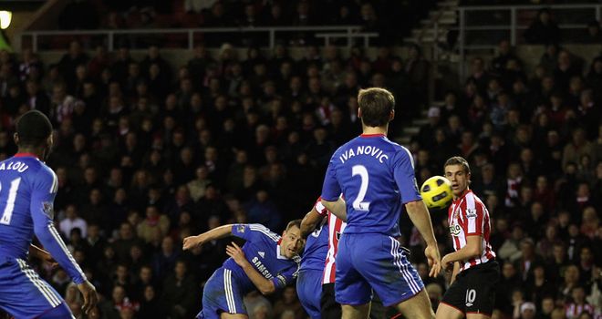 John Terry's looping strike puts Chelsea 3-2 ahead