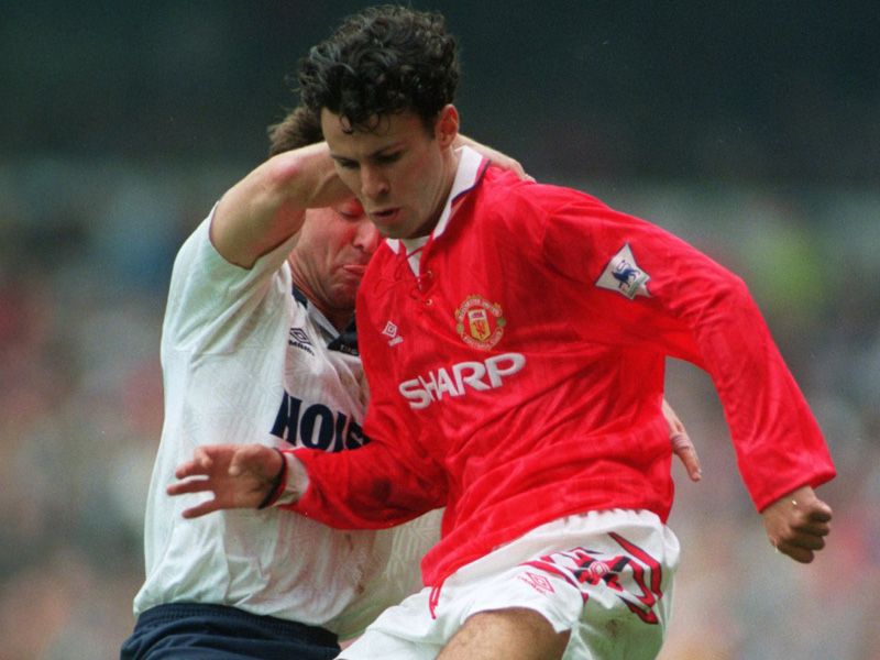 Giggs scored one of the best goals of his career against Tottenham early in the 1992-93 season.