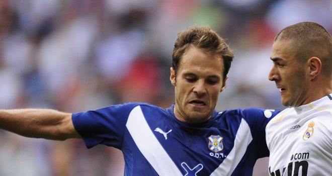 Alonso: Set for talks with Charlton about a move to the Valley