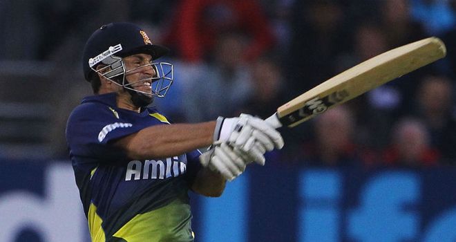 Ryan ten Doeschate: Top-scored for Essex