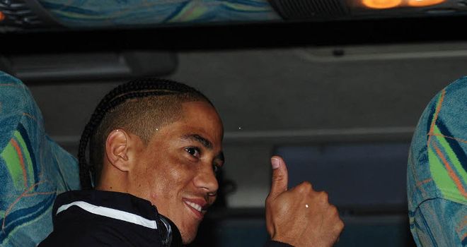 Steven Pienaar: QPR bid rejected by Tottenham