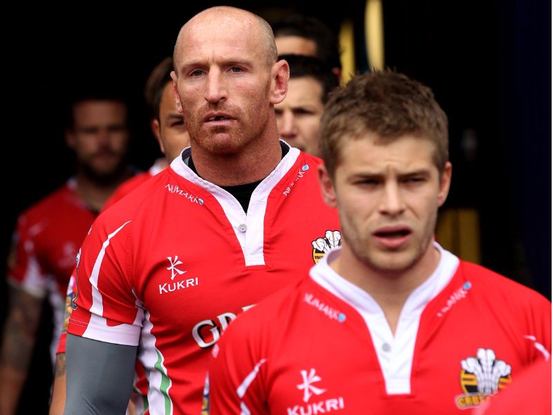 Thomas switched codes to Welsh rugby league outfit Crusaders in 2010...