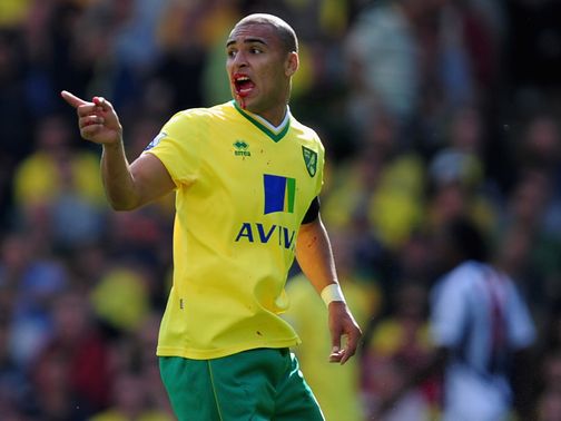 James Vaughan: Huddersfield loan signing