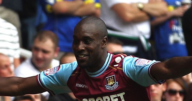 Carlton Cole: Galatasaray failed to land him in the summer, but they are planning a second raid