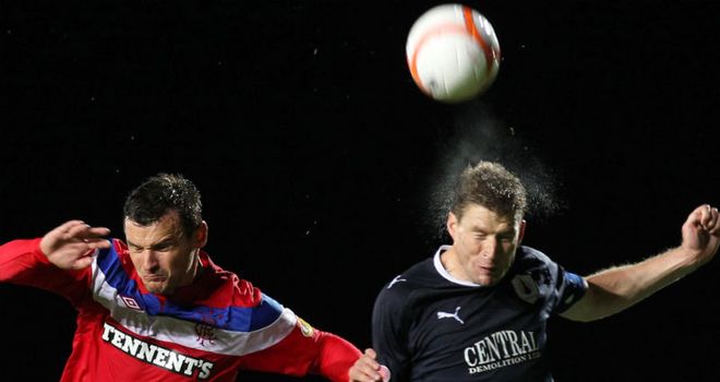 McCulloch: Battles for ball with Dods