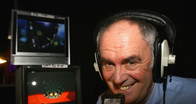 Sid Waddell: Colourful commentary style