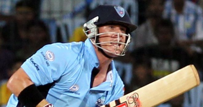 Warner: Second successive century