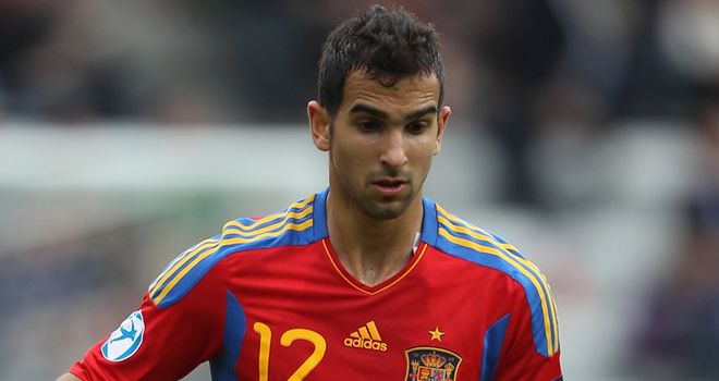 Martin Montoya: Closing on new deal