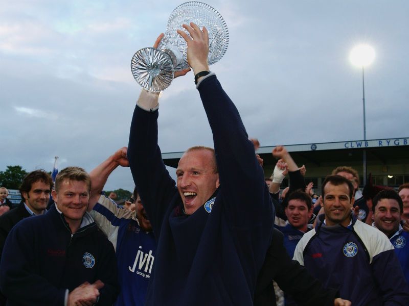 His switch to home-town club Bridgend brought him another Welsh Premier Division title in 2003.