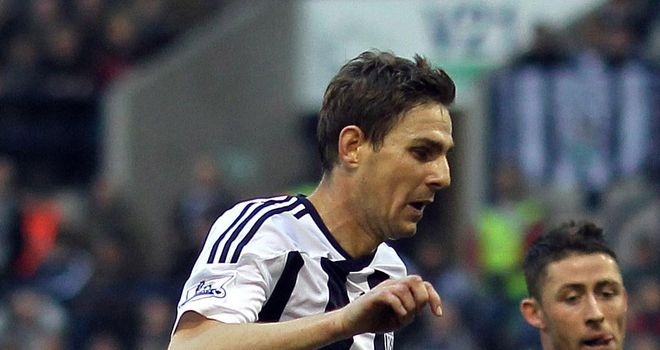 Zoltan Gera: West Brom midfielder determined to put injury problems behind him