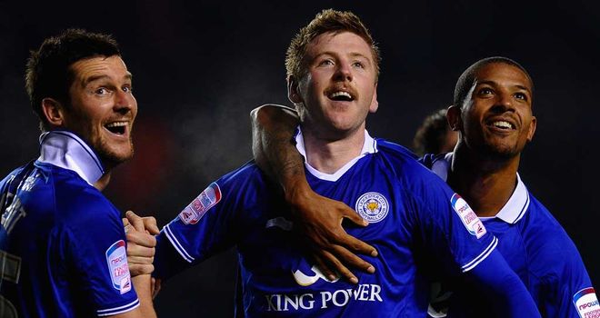 Paul Gallagher has called on the Leicester squad to become a team