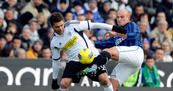 Adrian Mutu: Set for French deal