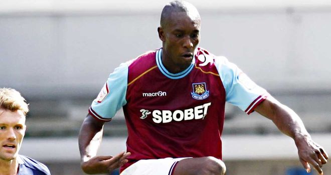 Cole: Almost broke deadlock for Hammers