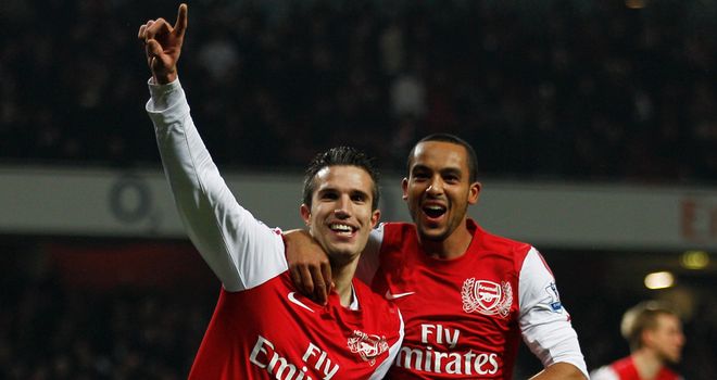 Theo Walcott (r): Would be happy to play up front alongside Robin van Persie (l)