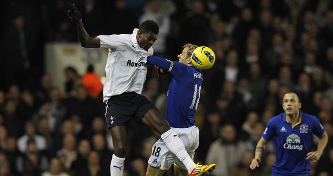 Tottenham-v-Everton-Emmanuel-Adebayor-Phil-Ne_2701081.jpg