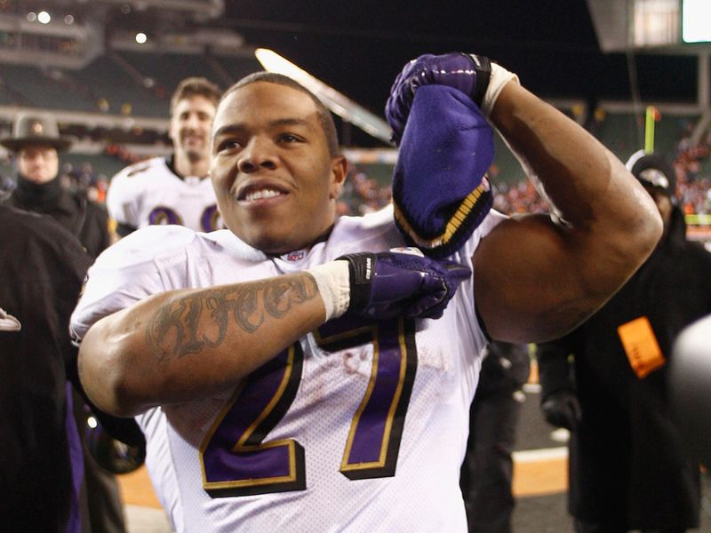 Ray Rice and his Baltimore Ravens beat the Bengals but both made the post-season.