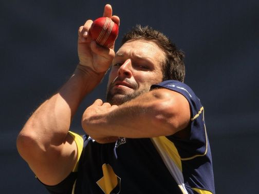 Ben Hilfenhaus: Took five wickets
