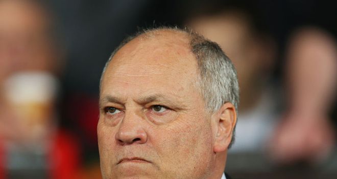 Martin Jol: Wants Fulham to finish the season well