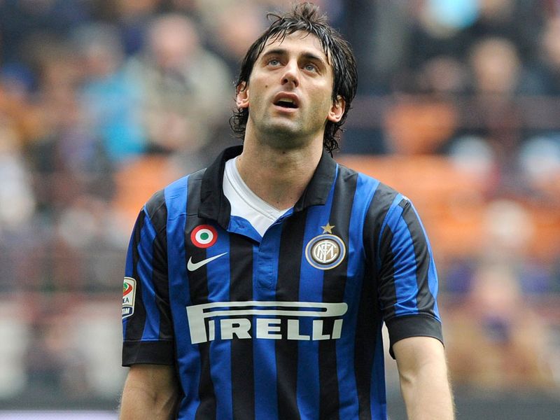 http://e2.365dm.com/12/03/800x600/milito_2735892.jpg?20120318163026