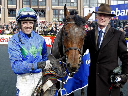 Walsh and 'The Fly' with trainer Willie Mullins