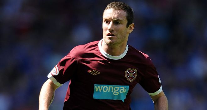 Elliott: Signs with Sky Blues