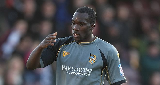 Anthony Griffith: Returns to Vale Park