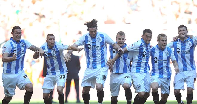 Huddersfield: Celebrate victory