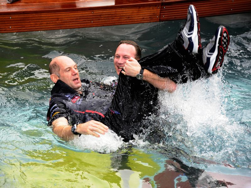 Adrian Newey and Christian Horner in the Red Bull pool