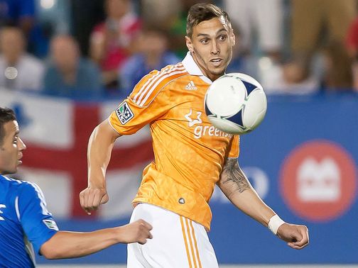 Geoff Cameron: Talks ongoing over his future