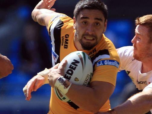 Rangi Chase: Could be heading to former club