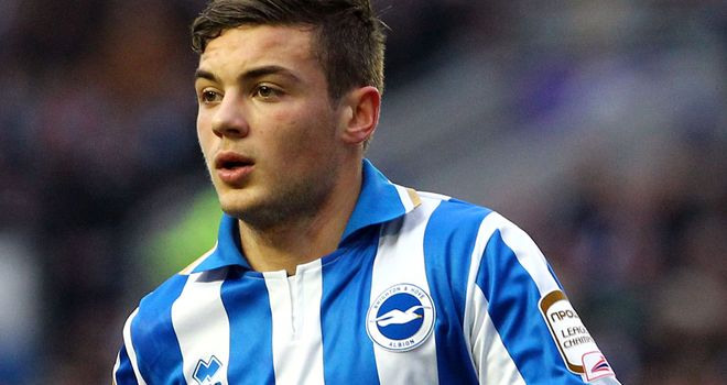 Forster-Caskey: Signed loan deal