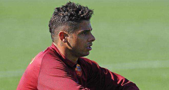 Cicinho: Full-back is leaving Roma to return to Brazil but has ruled out a move back to Sao Paulo