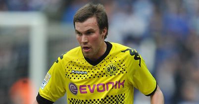 Kevin Grosskreutz: Under contract at Borussia Dortmund until the summer of 2014