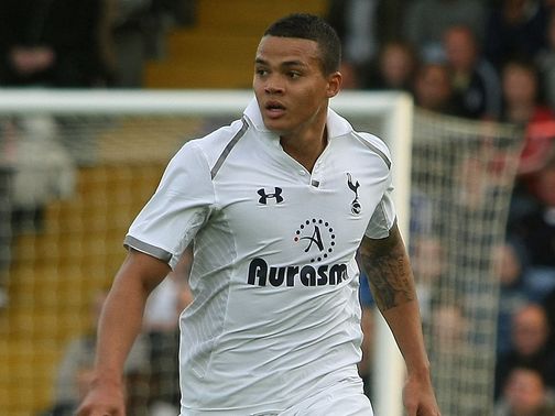 Jermaine Jenas: Joins QPR