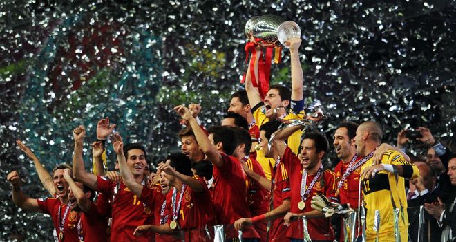 http://e2.365dm.com/12/07/660x350/Spain-Euro-2012-Champions-Spain-vs-Italy-Euro_2788586.jpg