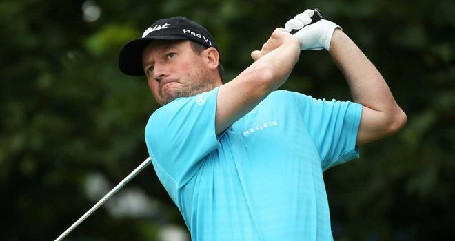 Tim Clark: Shot stunning 62 to move into contention