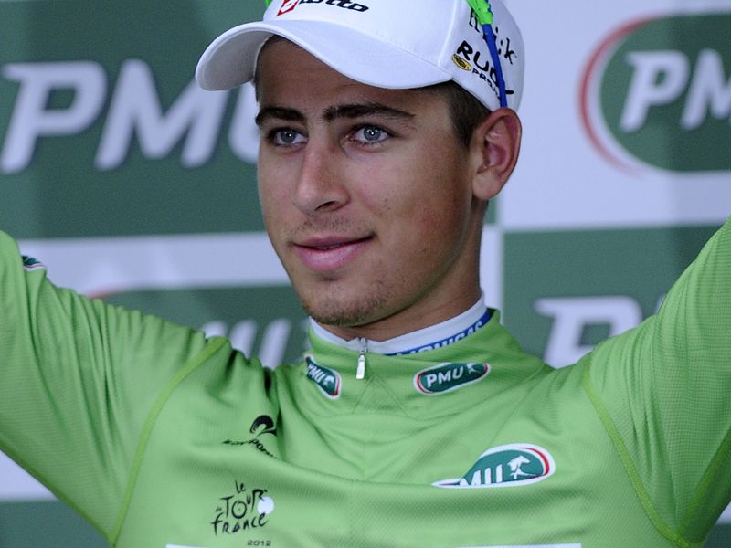 ...Peter Sagan in green...