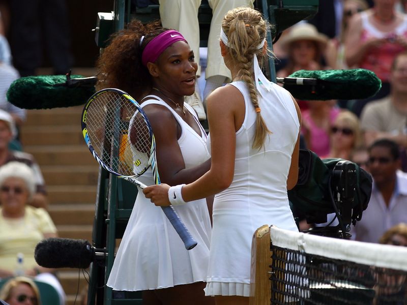 Azarenka congratulates Serena at the end of the game